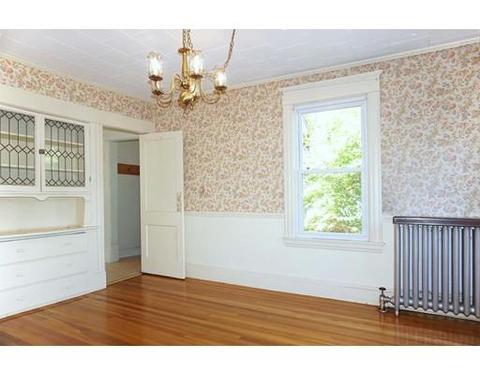 44 Herman St, Springfield, MA 01108 photo 9