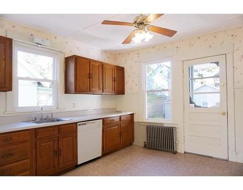 44 Herman St, Springfield, MA 01108 photo 12