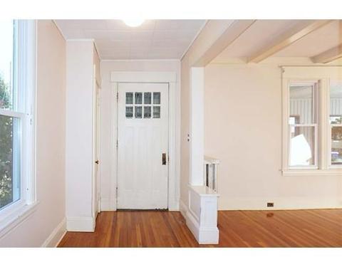 44 Herman St, Springfield, MA 01108 photo 3
