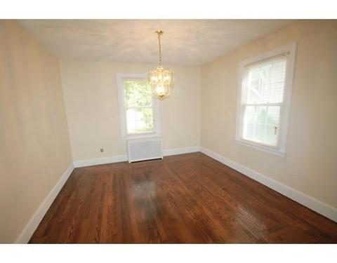 35 Osborne Ter, Springfield, MA 01104 photo 11