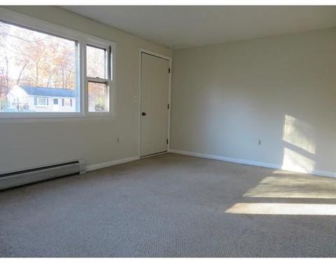 16 Droy Cir, Easthampton, MA 01027 photo 8