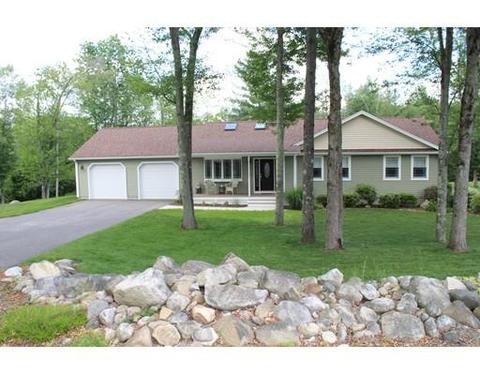 14 Malboeuf Rd, Ware, MA 01082 photo 2