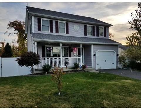 93 Agnes St, Springfield, MA 01118 photo 1