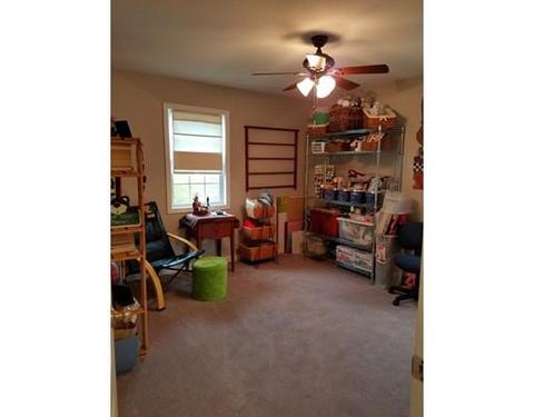 93 Agnes St, Springfield, MA 01118 photo 9