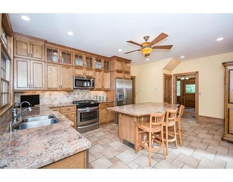 48 Bancroft Ave, Reading, MA 01867 photo 8