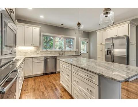 245 Franklin St, Reading, MA 01867 photo 4
