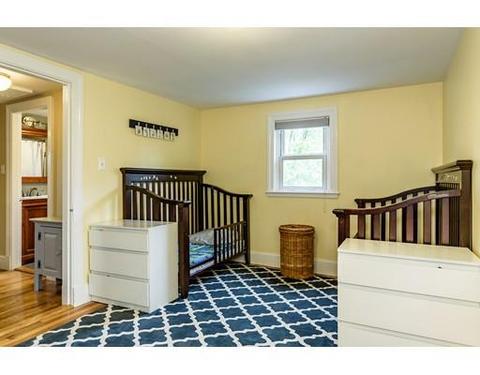 1062 Greendale Ave, Needham, MA 02492 photo 15