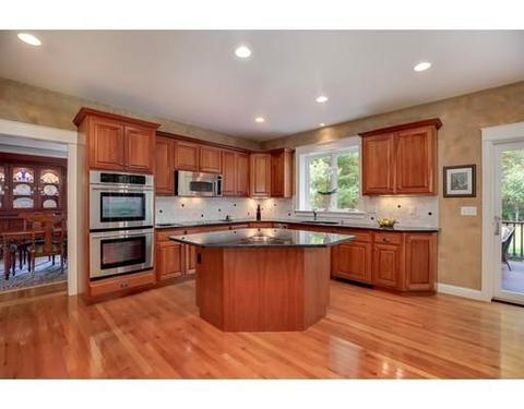 100 Ardmore Rd, Needham, MA 02494 photo 2