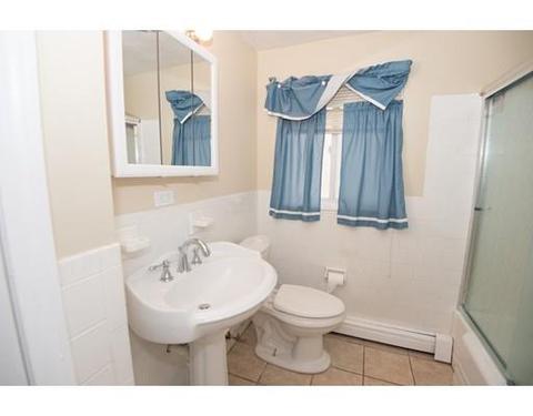 17 Sloane Dr, Framingham, MA 01701 photo 9