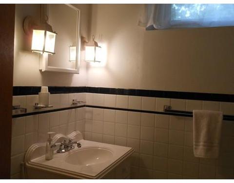 116 Pondview Dr, Springfield, MA 01118 photo 22