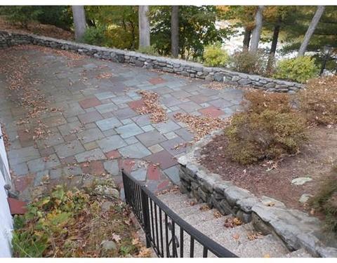 116 Pondview Dr, Springfield, MA 01118 photo 26