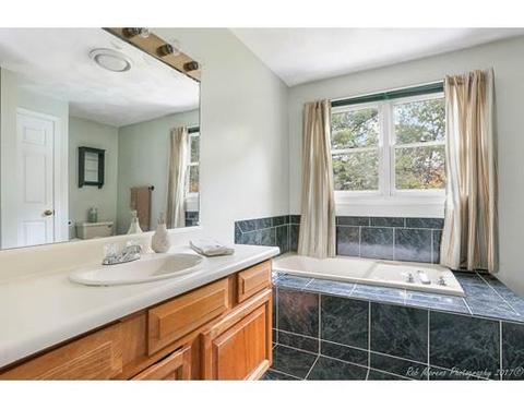 7 Reynard Ln, Georgetown, MA 01833 photo 24