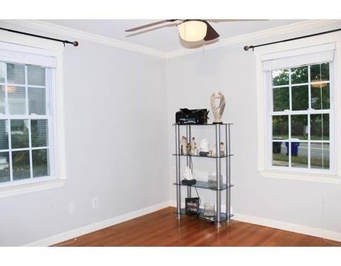261 Roosevelt Ave, Springfield, MA 01118 photo 12