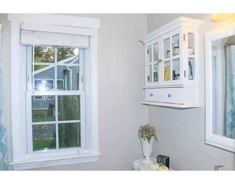 261 Roosevelt Ave, Springfield, MA 01118 photo 13