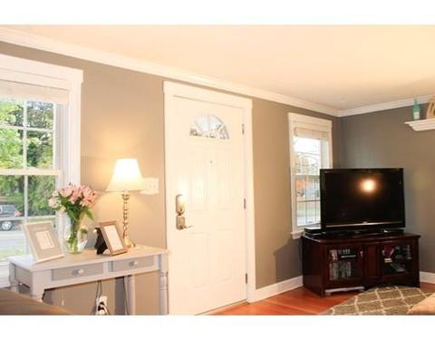 261 Roosevelt Ave, Springfield, MA 01118 photo 8