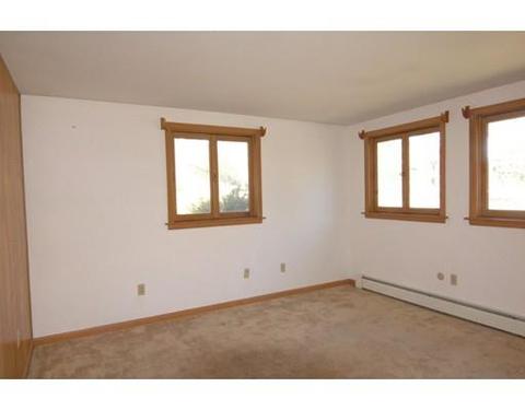 662 Spring St, Athol, MA 01331 photo 5