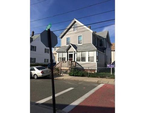 19 Alfred St, Everett, MA 02149 photo 1