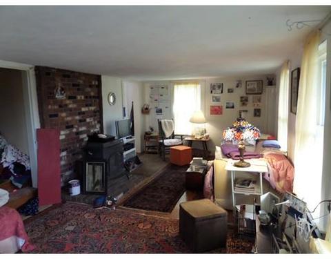 408 W Main St, Plainfield, MA 01070 photo 2