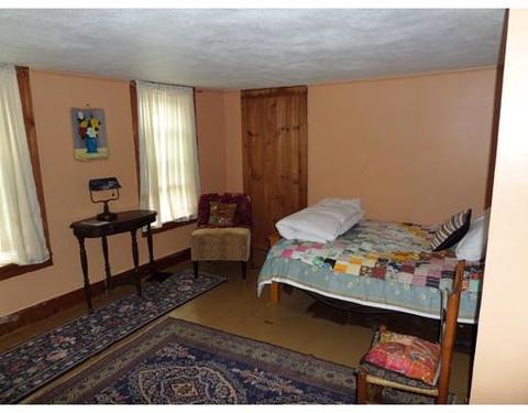 408 W Main St, Plainfield, MA 01070 photo 9