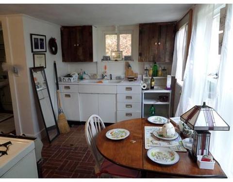 408 W Main St, Plainfield, MA 01070 photo 5