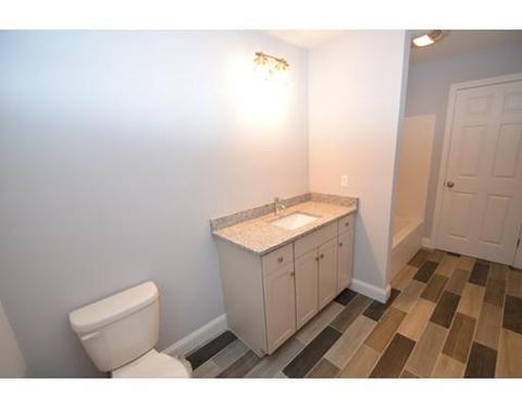 18 Castleton Ave, Randolph, MA 02368 photo 9