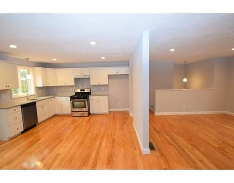 18 Castleton Ave, Randolph, MA 02368 photo 5