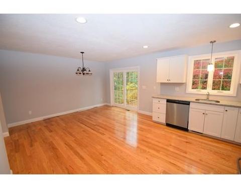 18 Castleton Ave, Randolph, MA 02368 photo 3