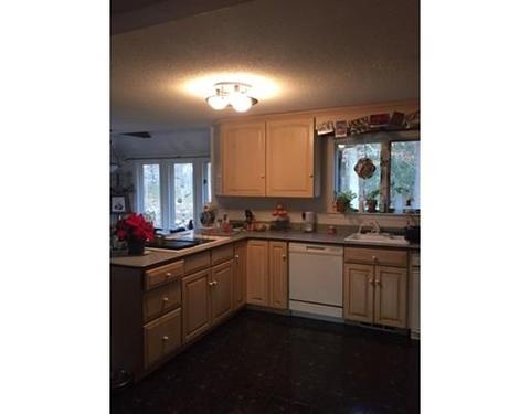 48 Lazell St, Hingham, MA 02043 photo 2
