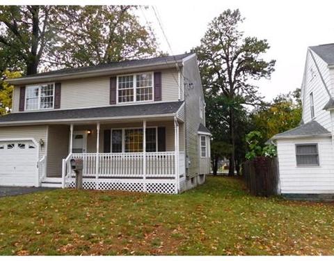 76 Ambrose St, Springfield, MA 01109 photo 3