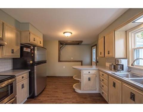 15 Wilton Rd, Easthampton, MA 01027 photo 6