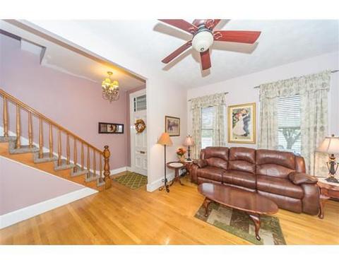827 E 3rd St, Boston, MA 02127 photo 5
