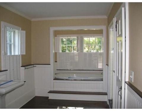 338 Main St, Osterville, MA 02655 photo 9