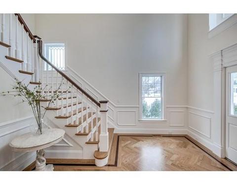 61 Warren St, Needham, MA 02492 photo 2