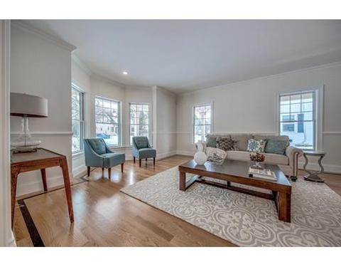 61 Warren St, Needham, MA 02492 photo 4