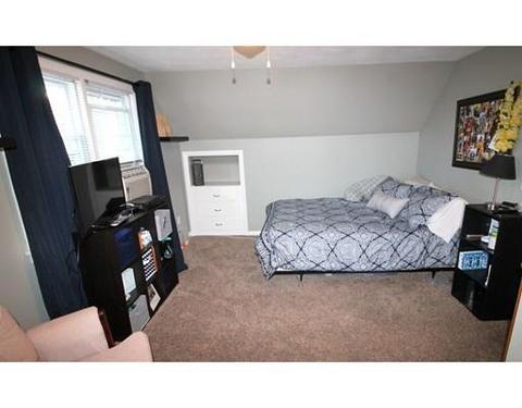 17 Moore St, Chicopee, MA 01013 photo 18