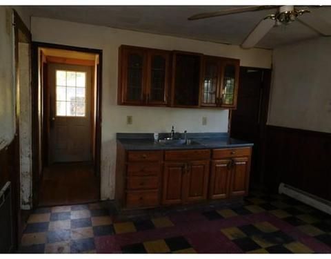2013 Pine St, Palmer, MA 01080 photo 10