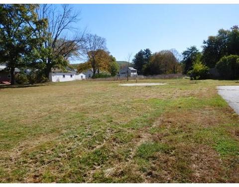 2013 Pine St, Palmer, MA 01080 photo 4