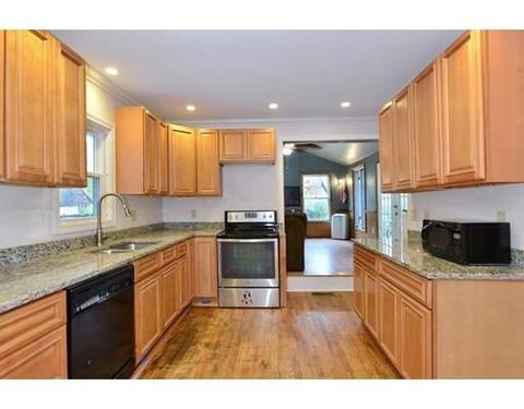 13 Tanner Rd, Webster, MA 01570 photo 12