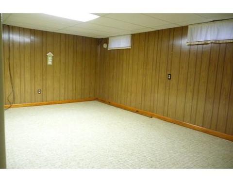 57 Bremen St, Springfield, MA 01108 photo 16