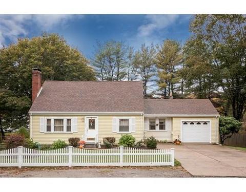 303 Plain St, Millis, MA 02054 photo 2