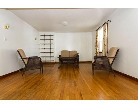 66 Merida St, Springfield, MA 01104 photo 7