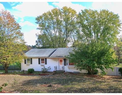47 Dover Rd, Millis, MA 02054 photo 2
