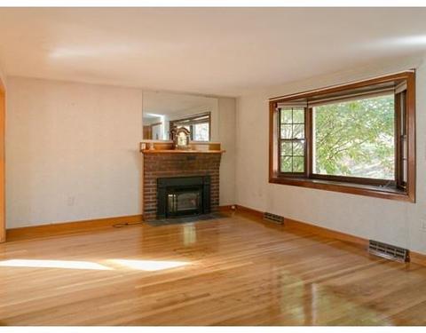 47 Dover Rd, Millis, MA 02054 photo 4