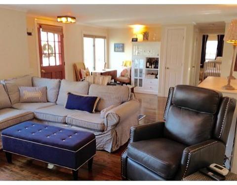 46 Cedar St, Marblehead, MA 01945 photo 5