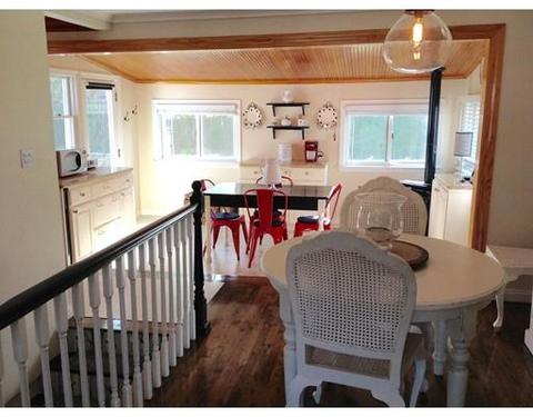 46 Cedar St, Marblehead, MA 01945 photo 6