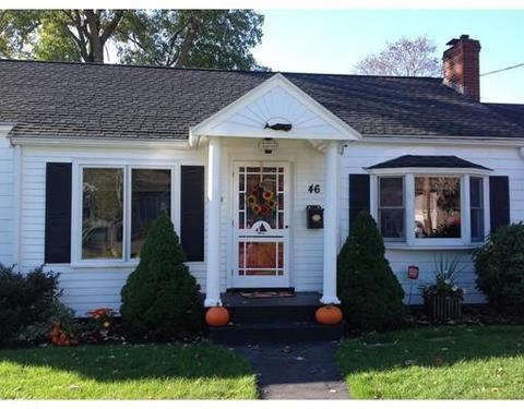 46 Cedar St, Marblehead, MA 01945 photo 2