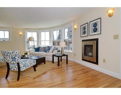 48 Pleasant St #2, Gloucester, MA 01930 photo 7