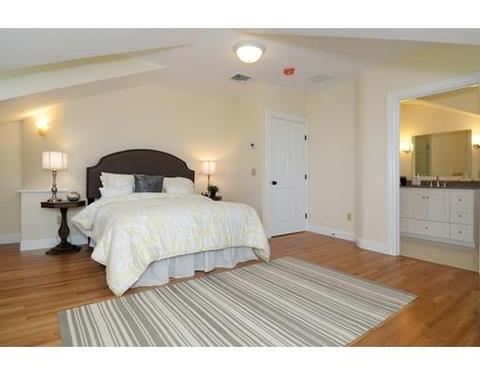 48 Pleasant St #2, Gloucester, MA 01930 photo 16