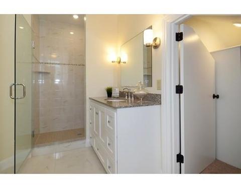 48 Pleasant St #2, Gloucester, MA 01930 photo 18