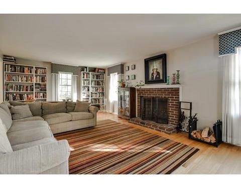 12 Driscoll Dr, Framingham, MA 01701 photo 5